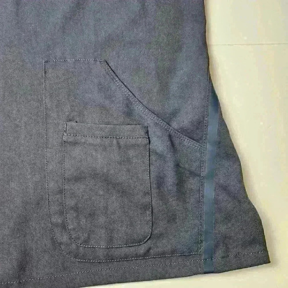 Greys Anatomy Impact Scrub Top Women M Steel/Gray Medical Nurse Doctor Dentist - Picture 5 of 7